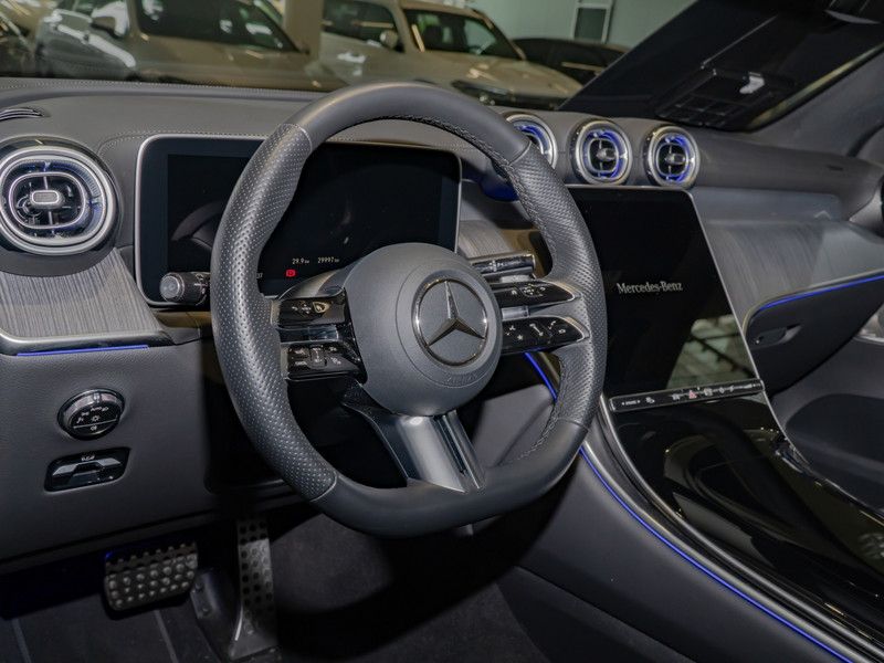 Mercedes-Benz GLC 300 d 4M AMG-Sport/Pano/Burm/AHK/Distr/20'