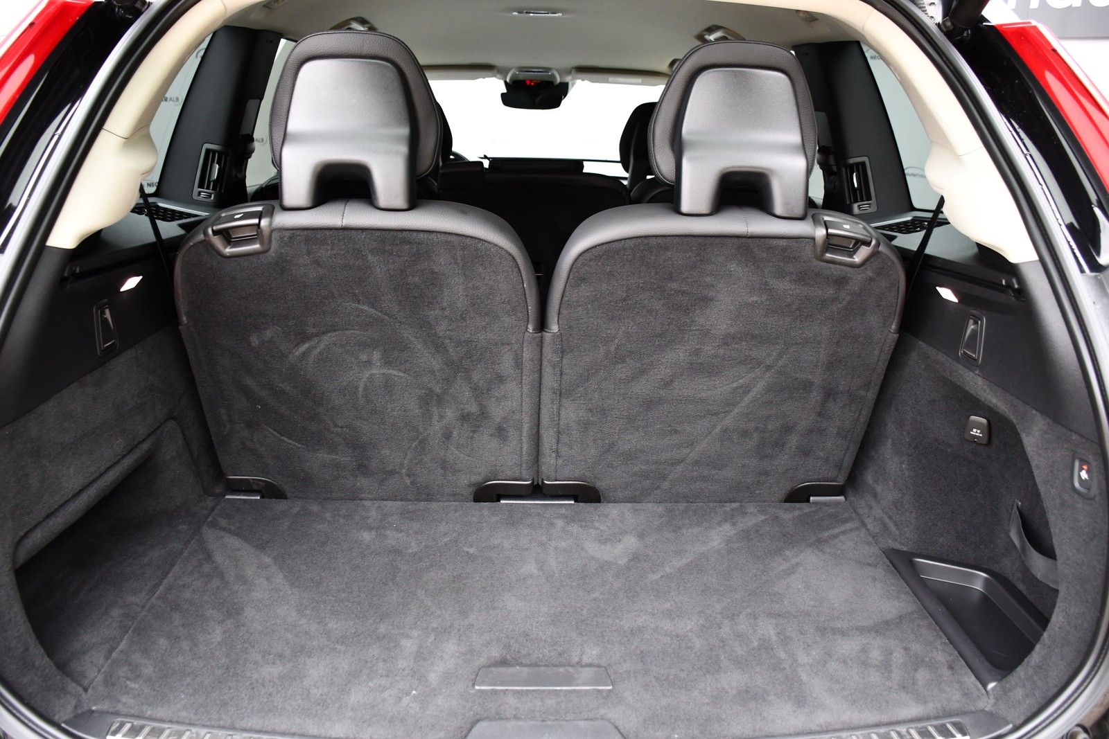 Volvo XC90 R Design Expression Plug-In Hybrid AWD*7-Si