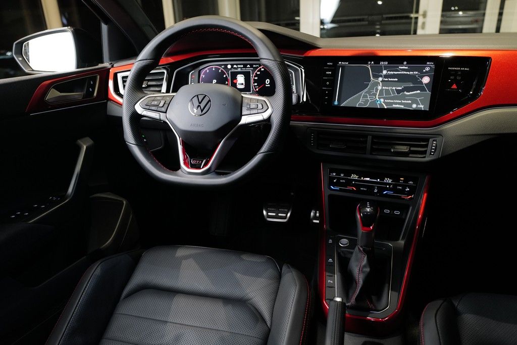 Volkswagen Polo VI 2.0TSI GTI Leder RKam DiscoverPro Keyles