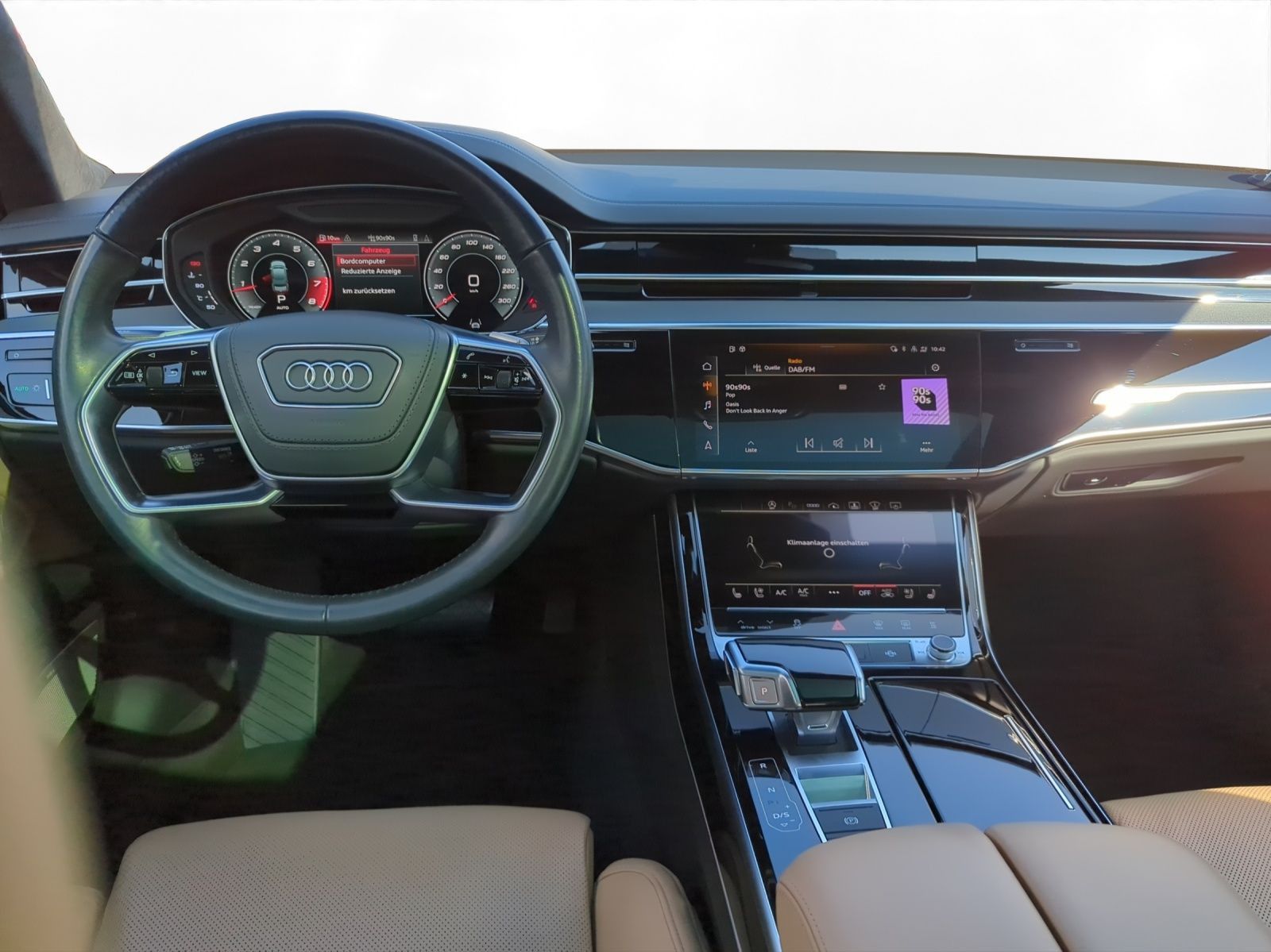 Audi A8 60 4.0 TFSI lang quattro - Samsaru's Car Outlet