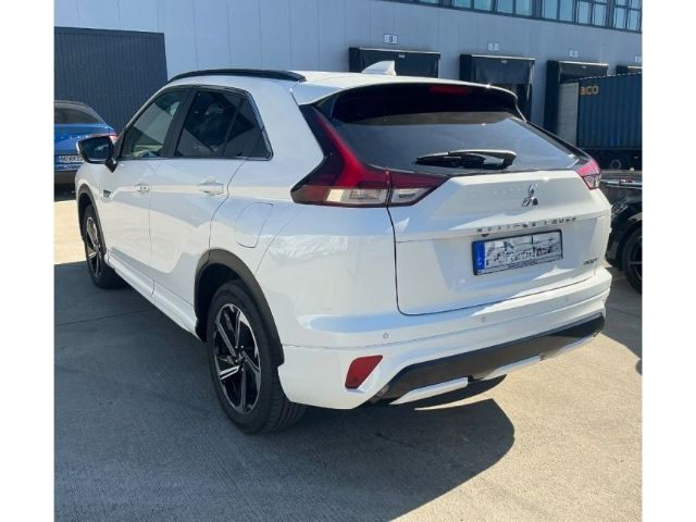 Mitsubishi Eclipse Cross Plus Select Black Hybrid 4WD 2.4 M