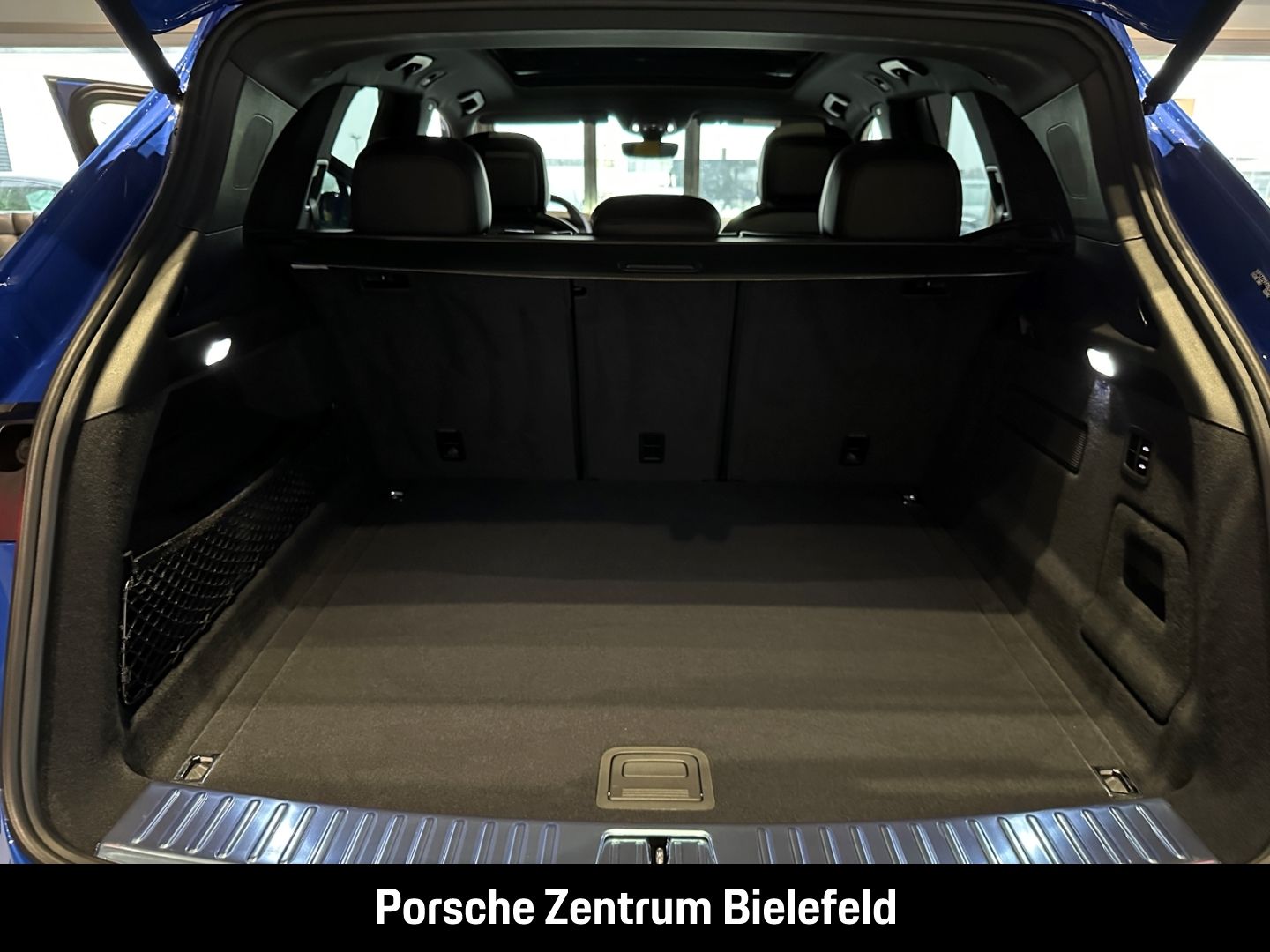 Porsche Cayenne S  Nogaroblau Perleffekt BOSE LED-Matrix