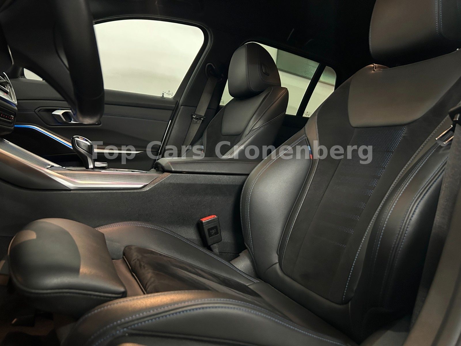 BMW 320d xDrive M Sportpaket - Samsaru's Car Outlet