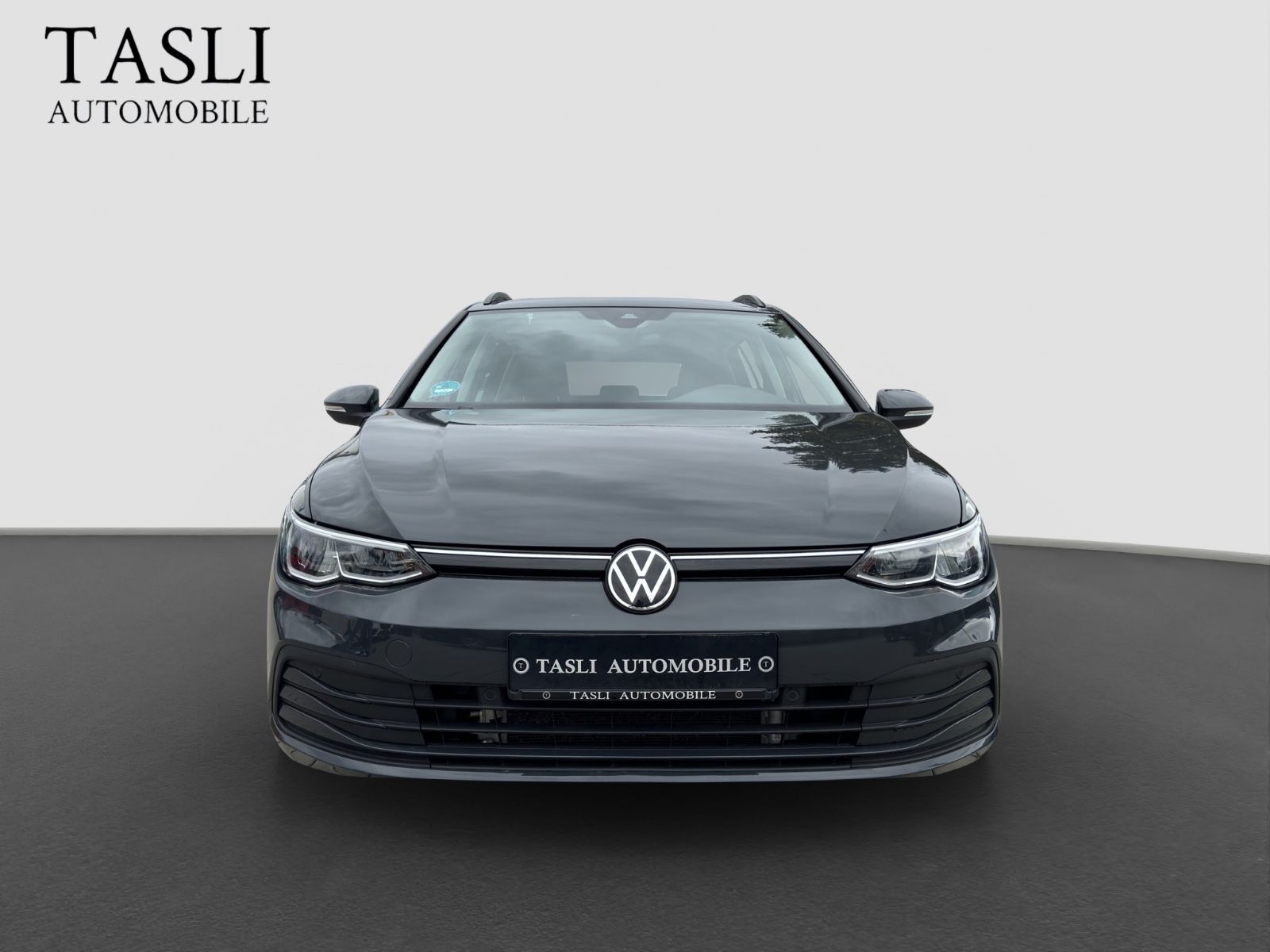 Volkswagen Golf VIII/8 Variant Life - Samsaru's Car Outlet