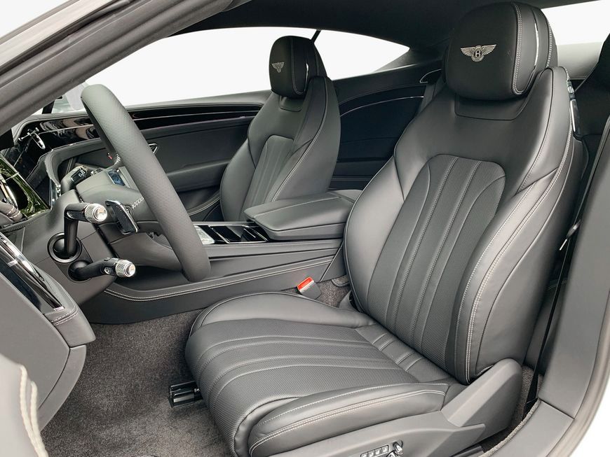 Bentley New Continental GT V8 Hybrid Black Edition