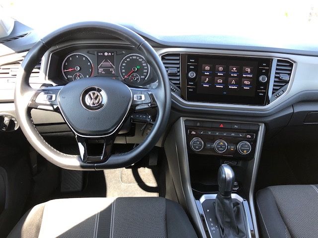 Volkswagen T-Roc Style - Samsaru's Car Outlet
