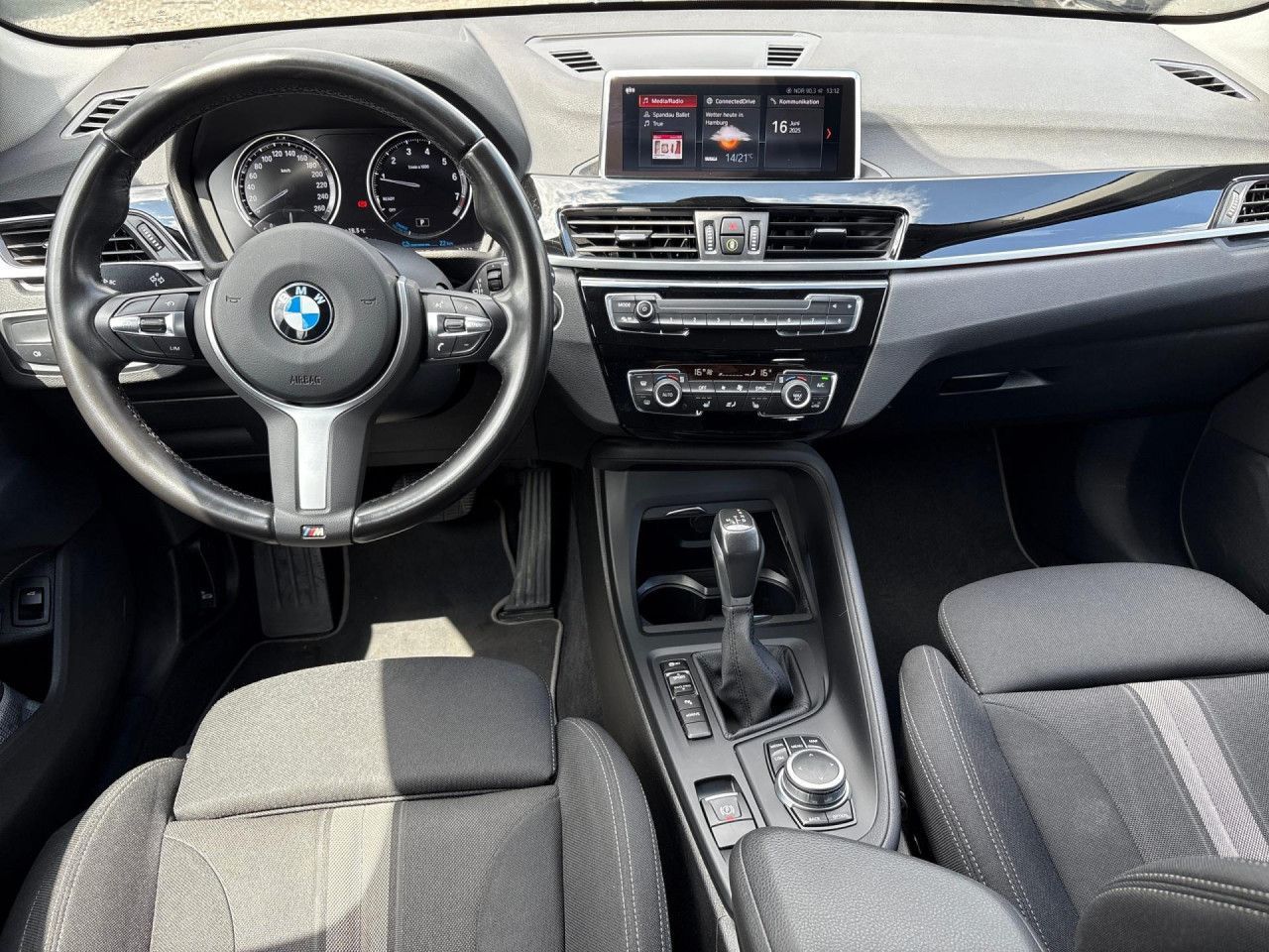 BMW X1 xDrive 25e - Samsaru's Car Outlet