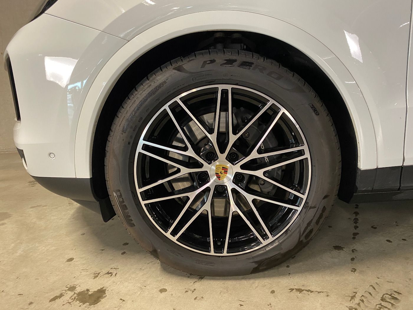 Porsche Cayenne E-Hybrid | Nachtsicht | InnoDrive |