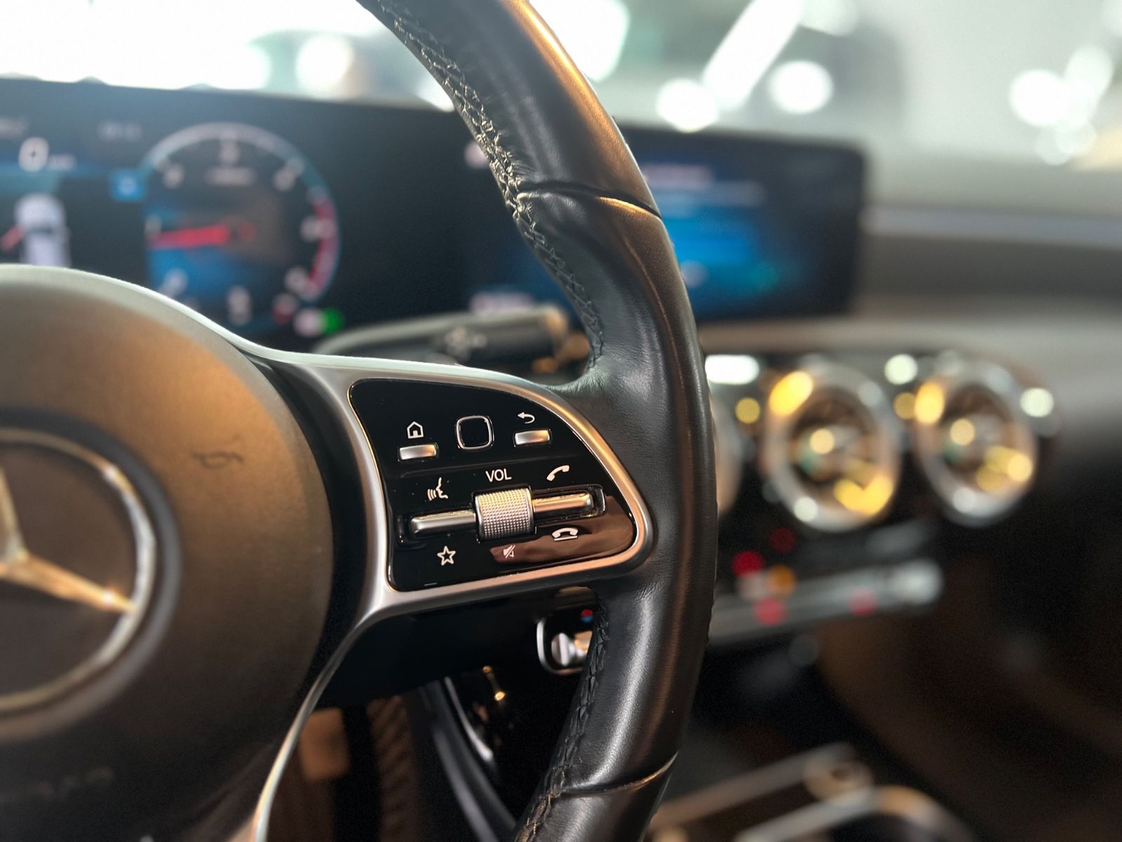 Mercedes-Benz CLA 220d SB 4M Progressive - Samsaru's Car Outlet