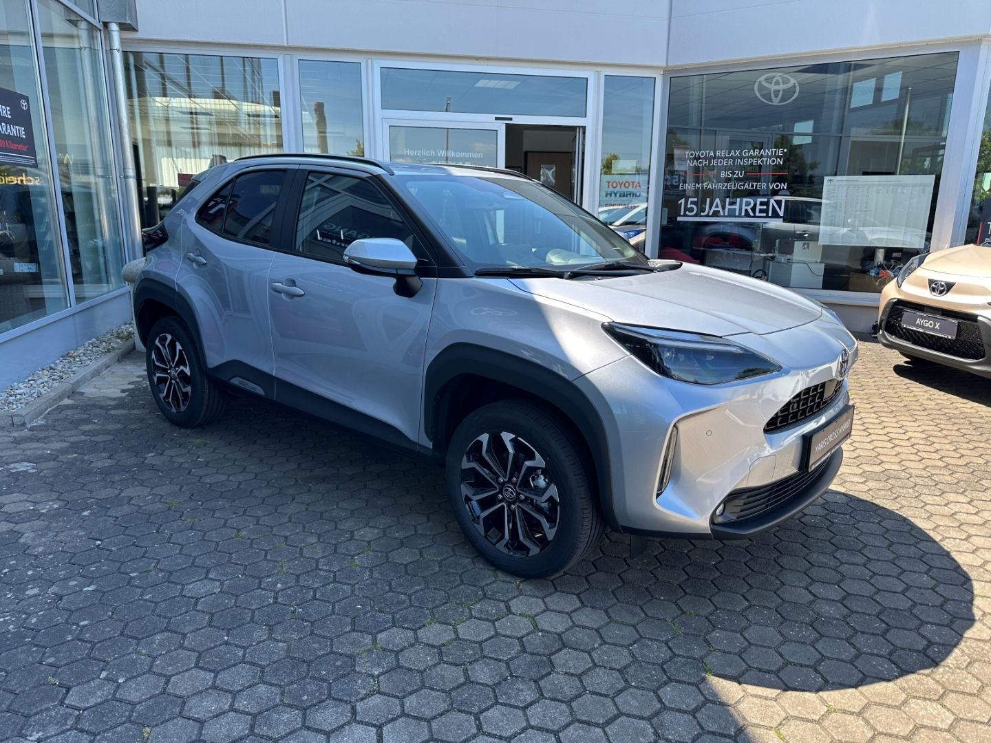 Toyota Yaris Cross 1,5 l 4x2 Hybrid Teamplayer*Safety,-