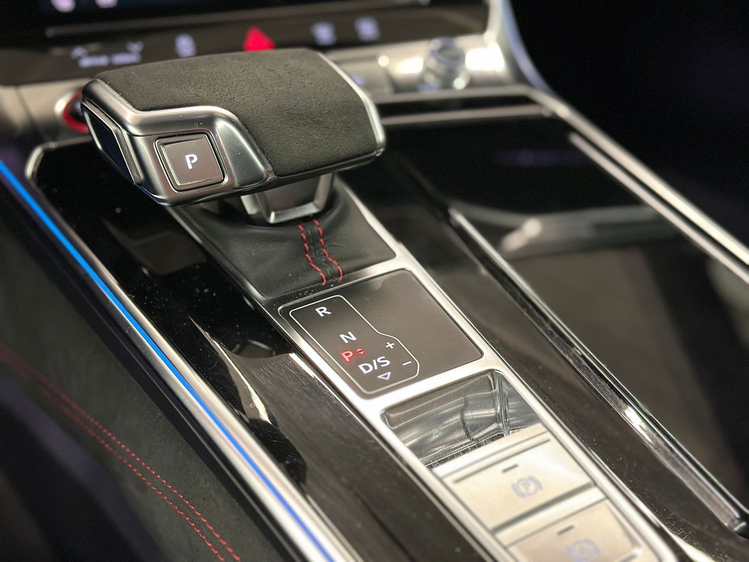 Audi RS6 4.0 TFSI quattro*MATRIX*KERAMIK*CARBON*4 ZON