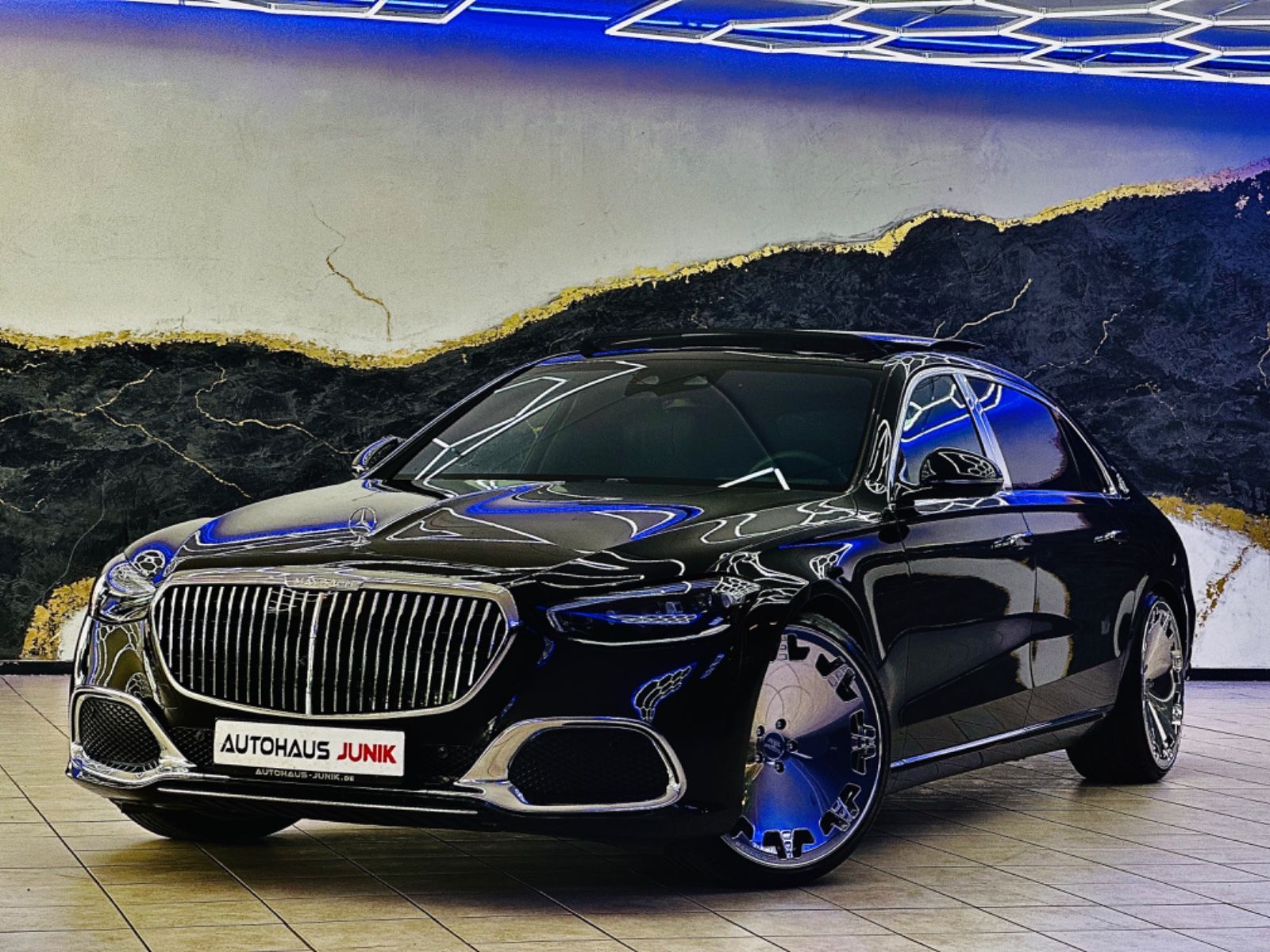 Mercedes-Benz S 580 Maybach - Samsaru's Car Outlet