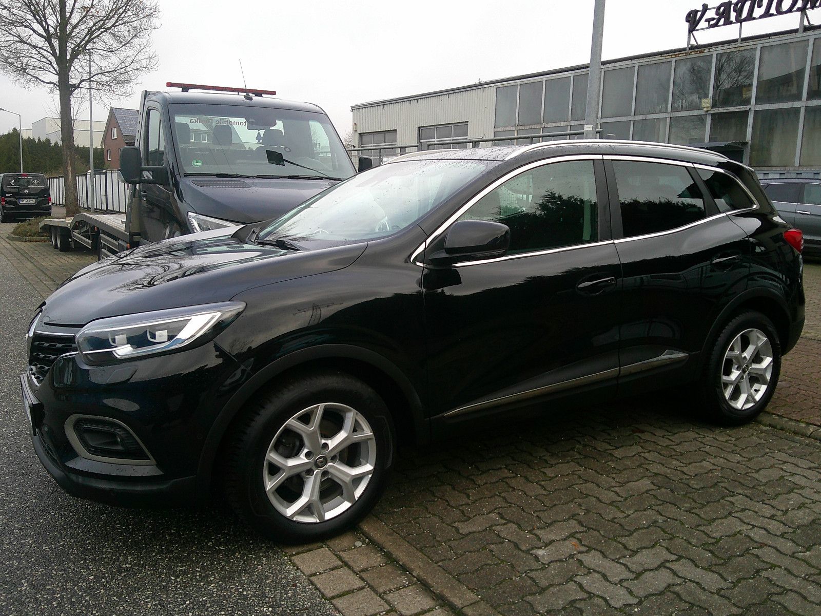 Renault Kadjar Business Automatik Edition - Samsaru's Car Outlet