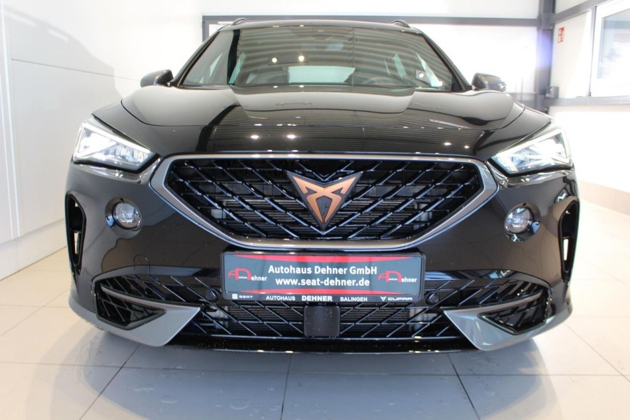 Cupra Formentor VZ 2.0 TSI DSG 4Drive 4JGAR/AHK/PANO/e