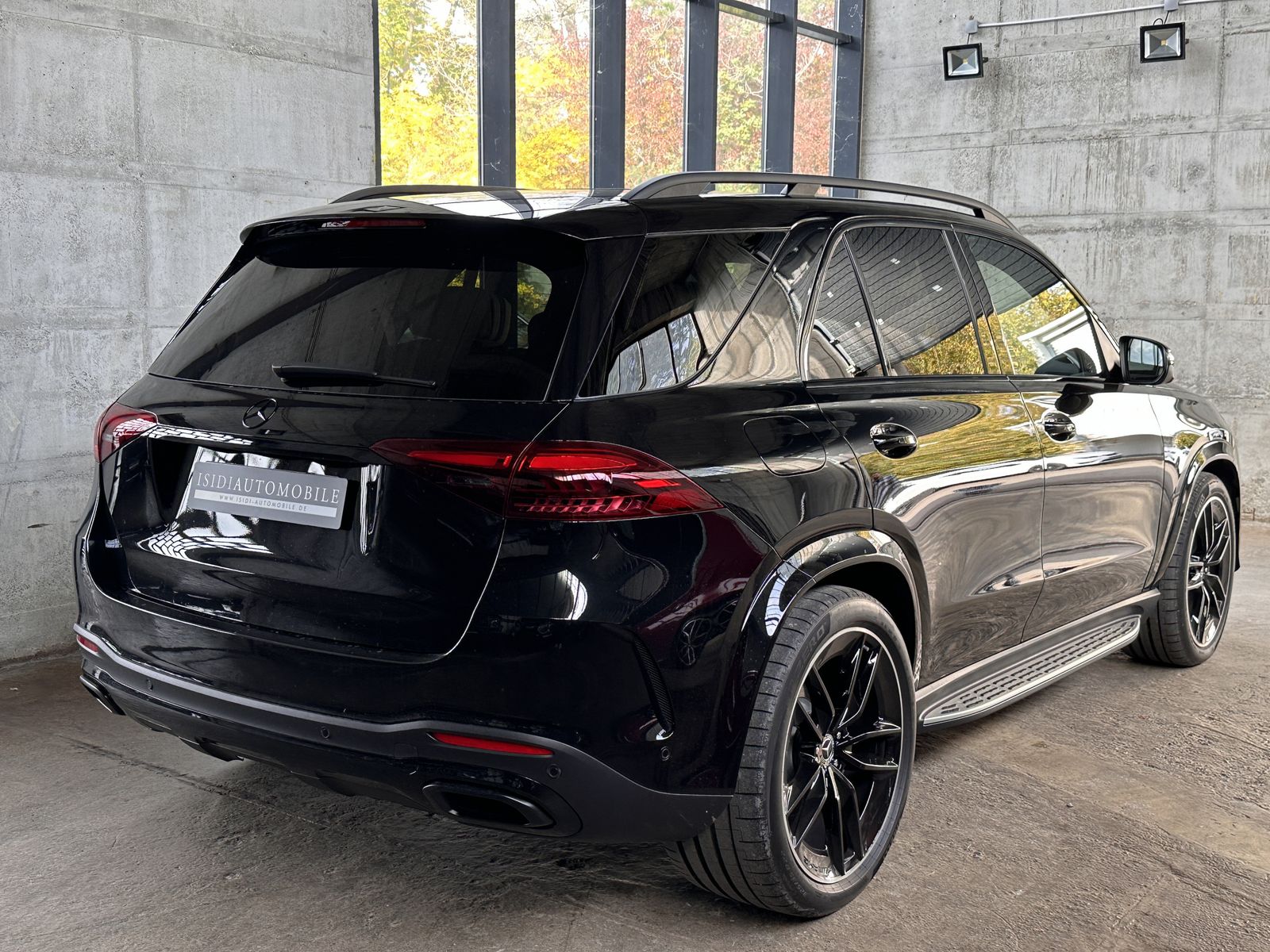 Mercedes-Benz GLE 450 D AMG Night designo LED Pano Standheizu.
