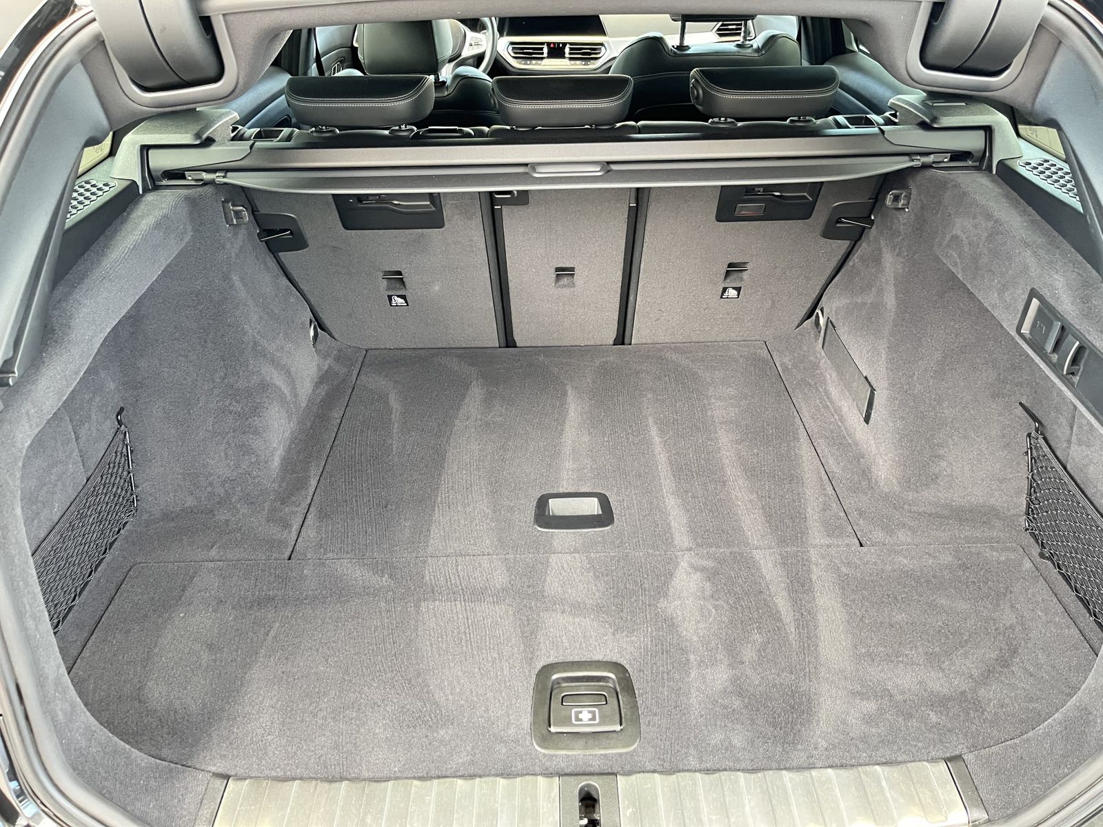 BMW 320i Touring Sport Line - Samsaru's Car Outlet