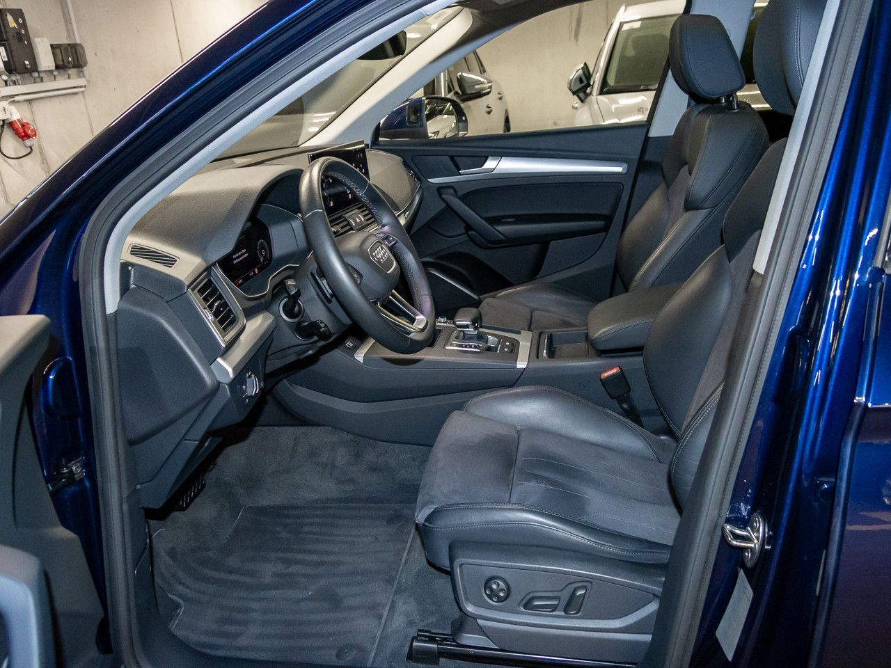 Audi Q5 55 TFSI e quattro S line Panorama AHK Keyless