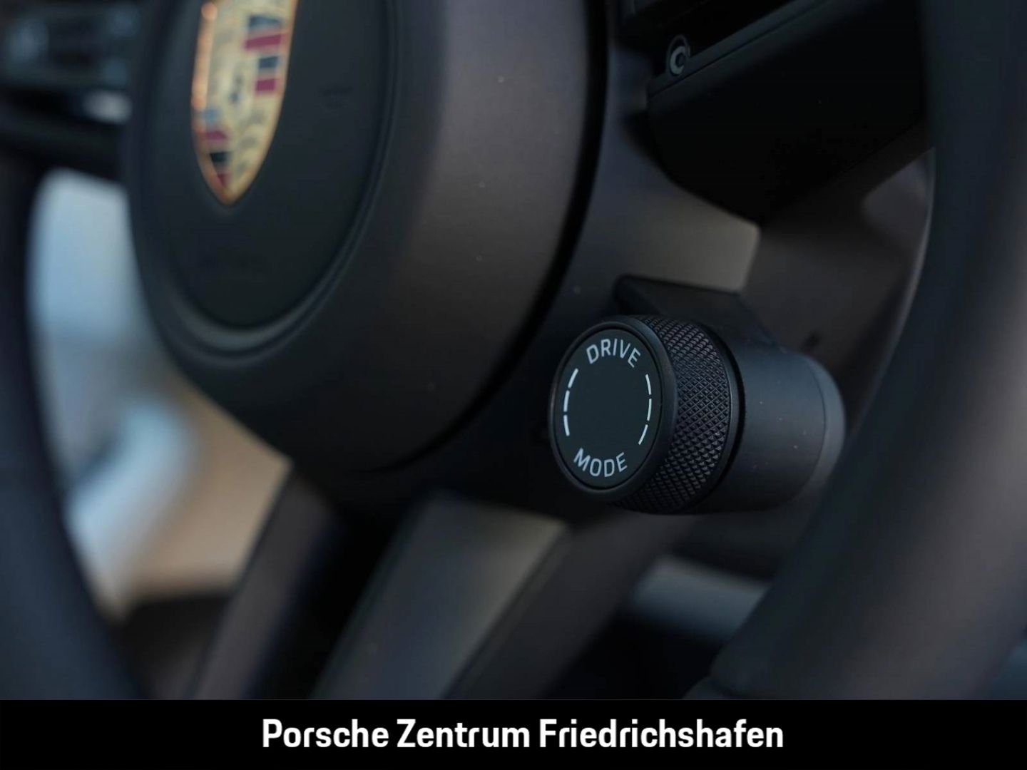 Porsche Macan 4S HA-Lenkung InnoDrive Head-Up BOSE