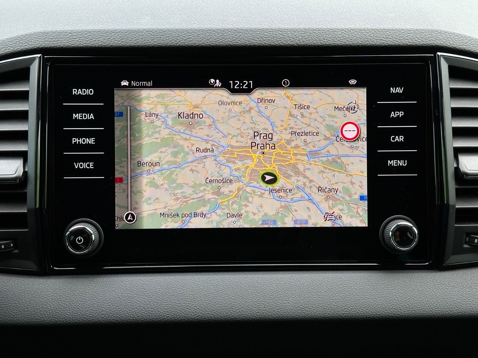 Skoda 2.0TDi 4x4 DSG Sportline AHK Side Assist LM19"