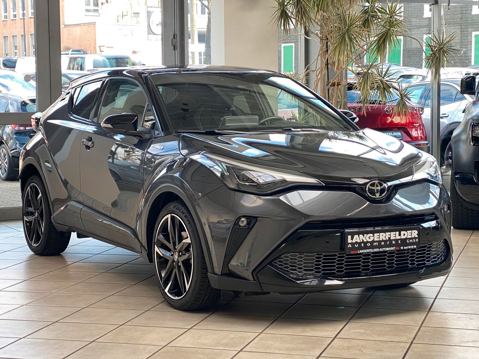Toyota C-HR 2.0 Hybrid GR Sport - Samsaru's Car Outlet