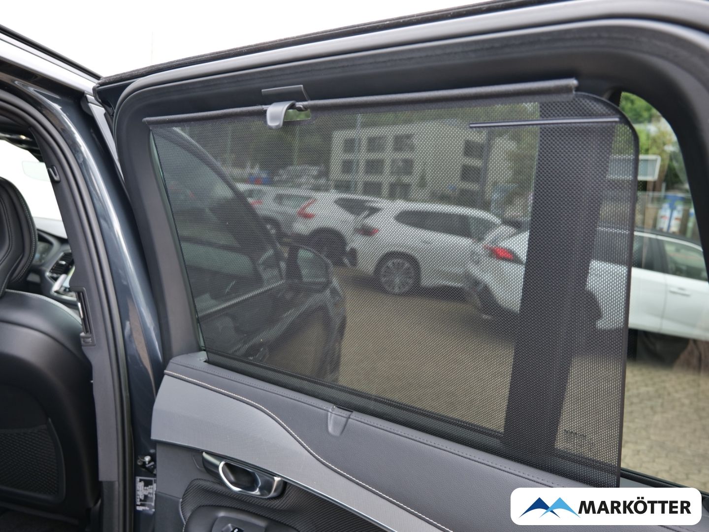 Volvo XC90 B5 AWD R-Design /Four-C/Head-up/360 CAM/