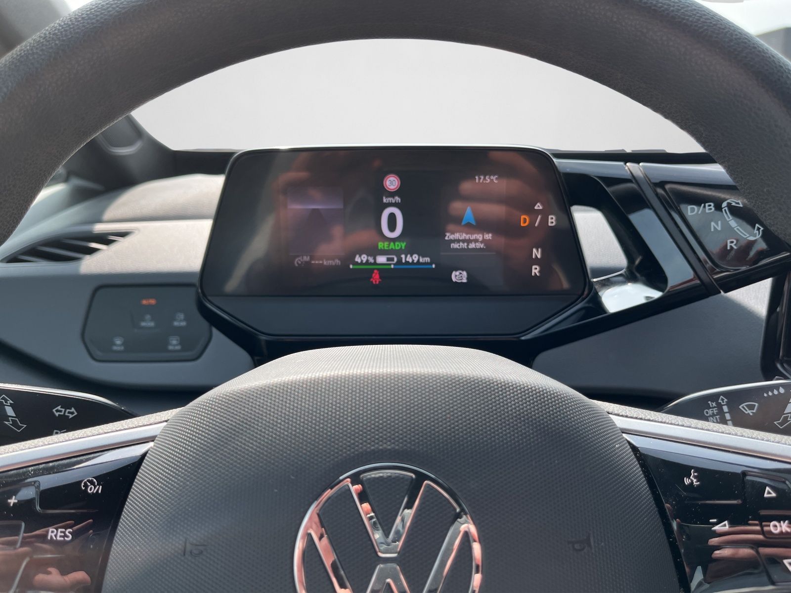 Volkswagen ID.3 Pro Performance - Samsaru's Car Outlet