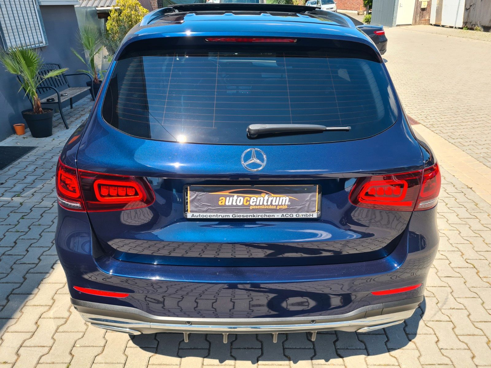 Mercedes-Benz GLC 300 4M AMG - Samsaru's Car Outlet