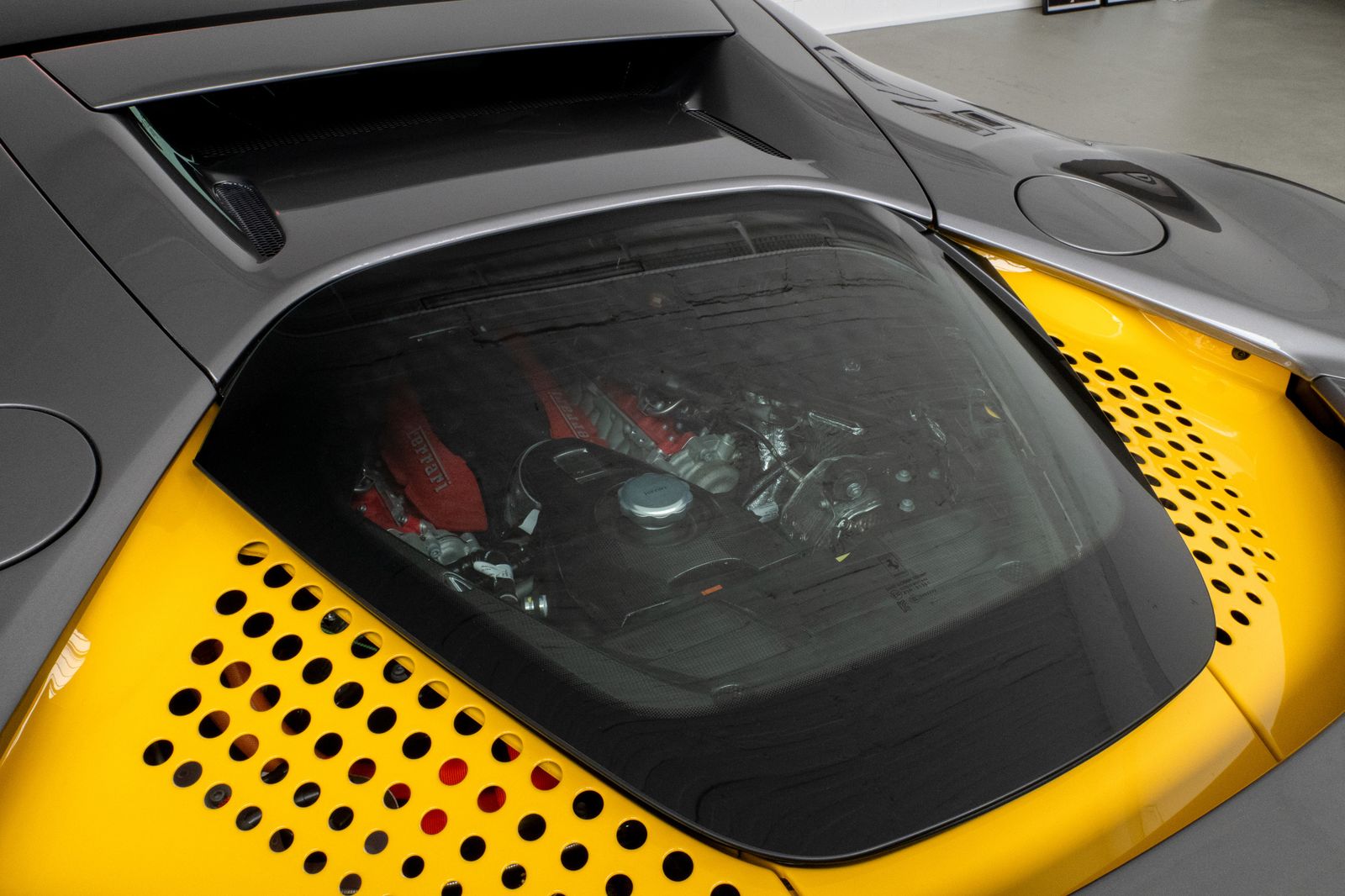 Ferrari SF90 I CarbFull Pack I ADAS I Lift I warranty