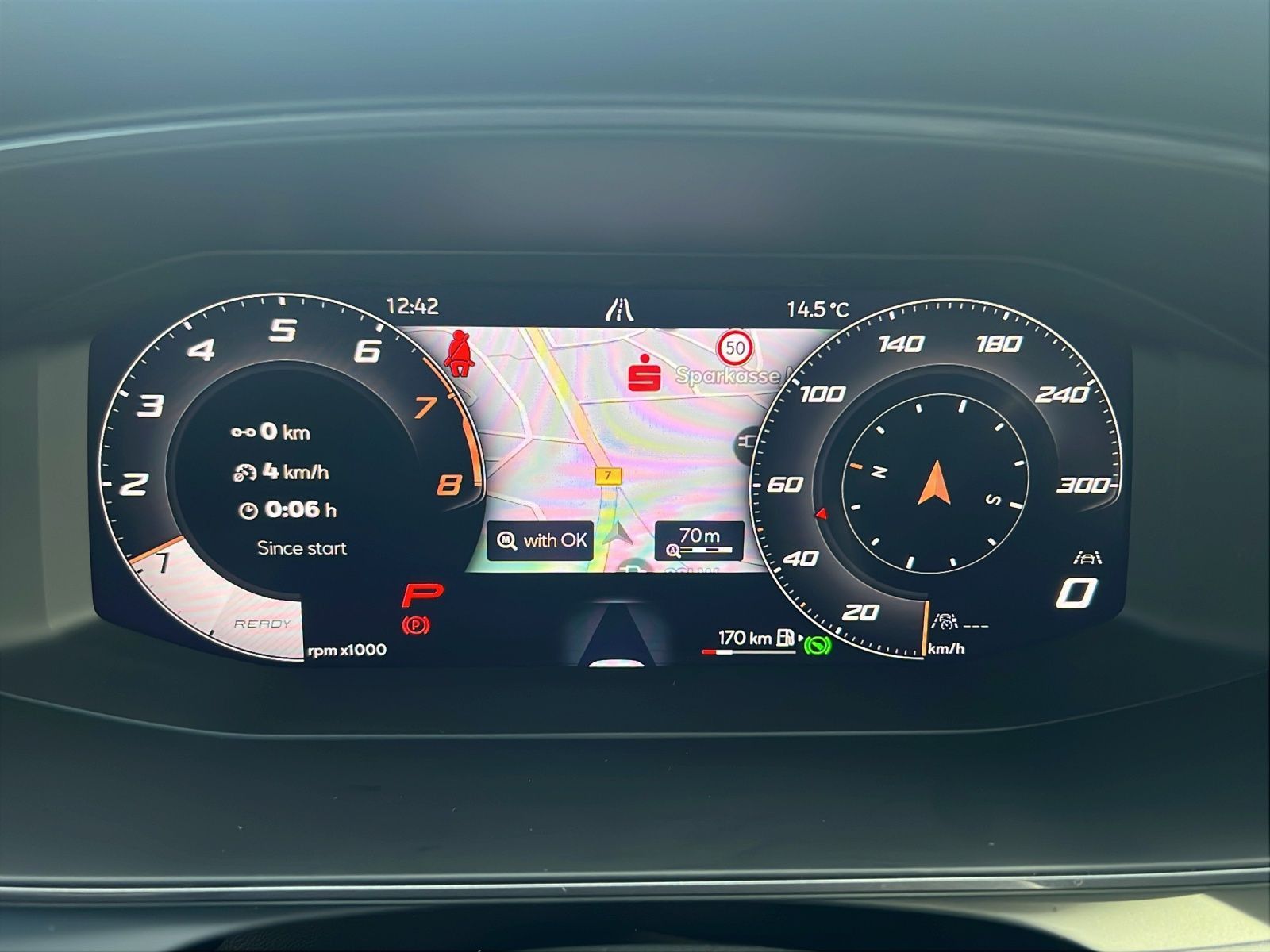 Cupra Formentor VZ 2.0 TSI LM19 PANO AHK SENNHEISER 36