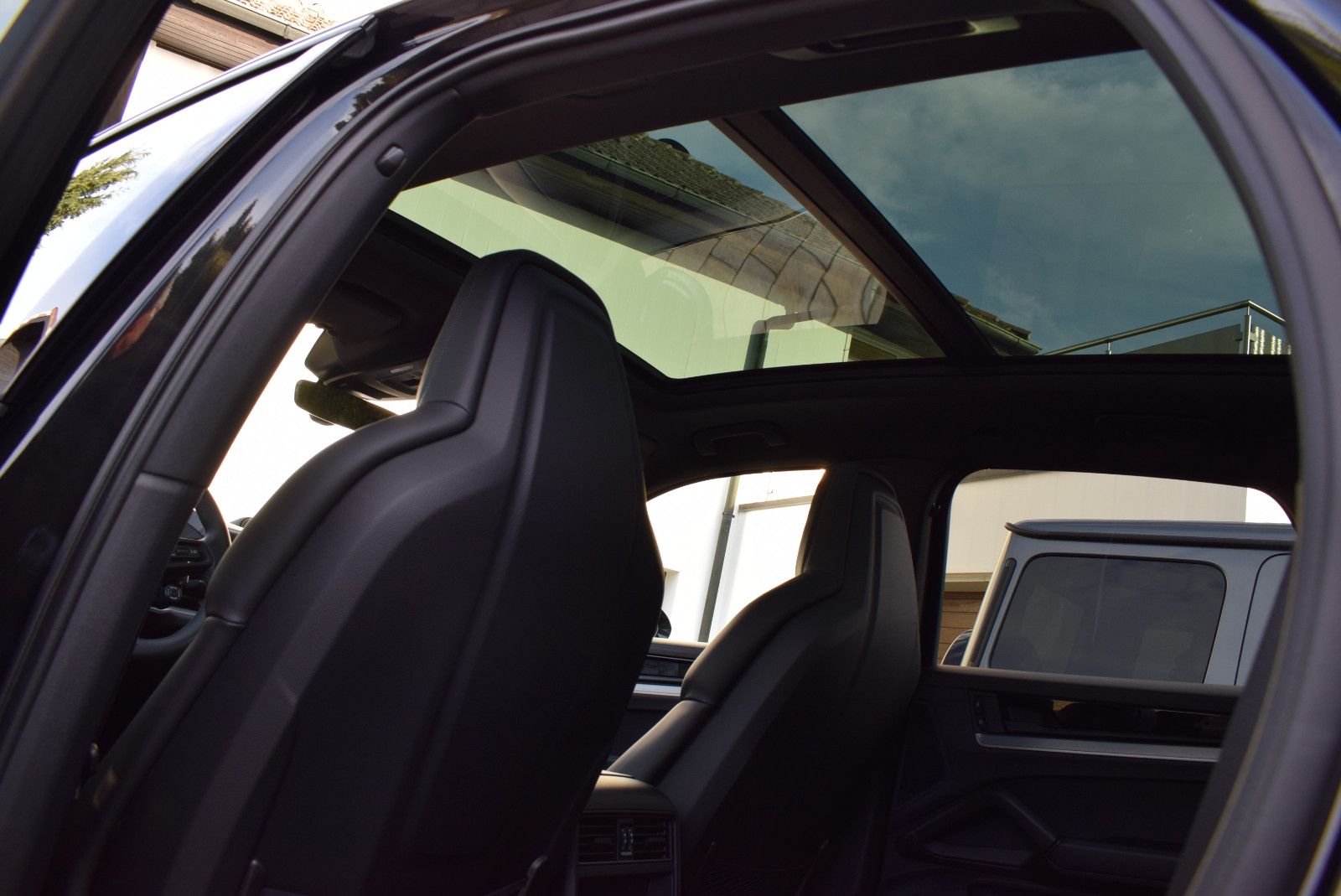 Porsche Cayenne S E-Hybrid BOSE/22"/ACC/AHK/PANO/18-WEGE