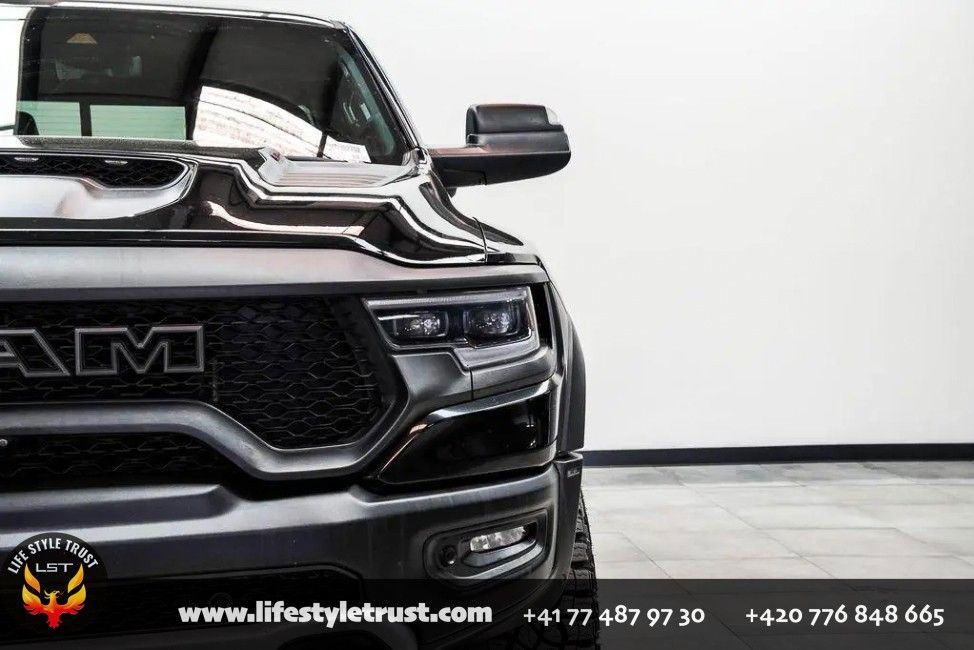Dodge RAM 1500 TRX 6.2LV8 LEVEL 2 - HUD - € 73.500 T1
