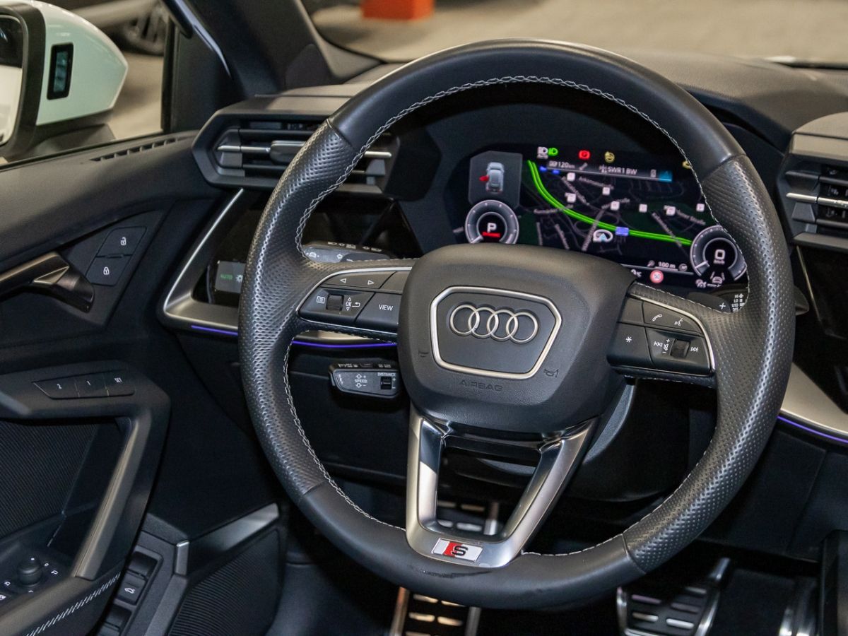 Audi A3 Sportback 45 TFSI e S line - Samsaru's Car Outlet