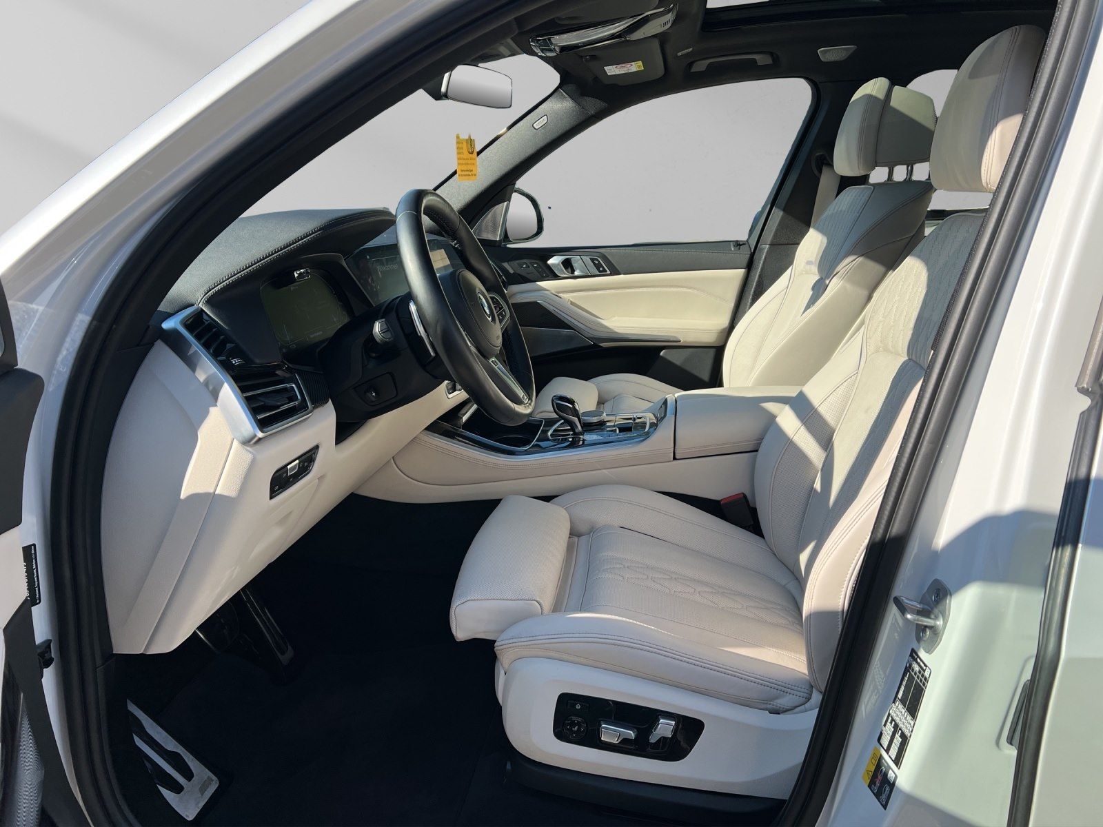 BMW X5 xDrive45e M Sport 22" B&W TV Night-V Aktivlen