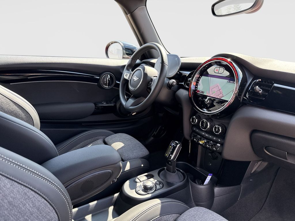 MINI Cooper SE Classic - Samsaru's Car Outlet