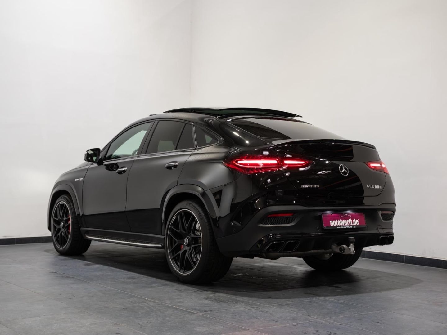 Mercedes-Benz GLE 63 AMG S 4M PANO TRITTBR. NIGHT CARBON PERFO