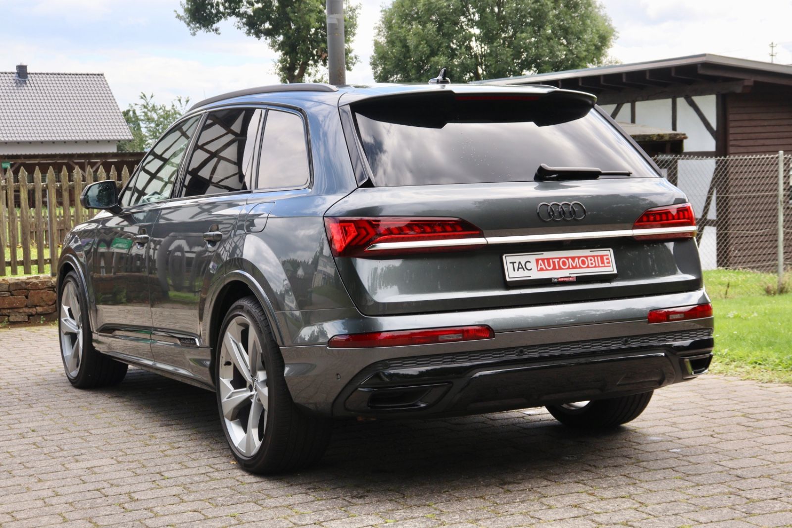 Audi Q7 60TFSIe QUA S line PANO LASER SITZKLIMA 22"