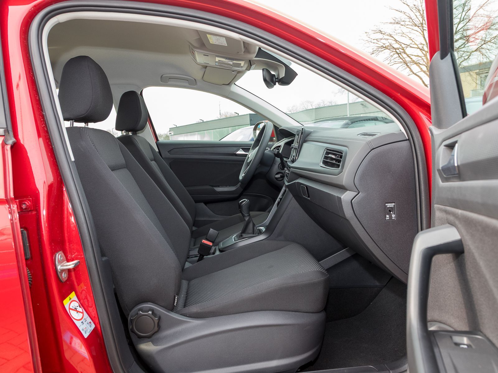 Volkswagen T-Roc 1.0 TSI - Samsaru's Car Outlet