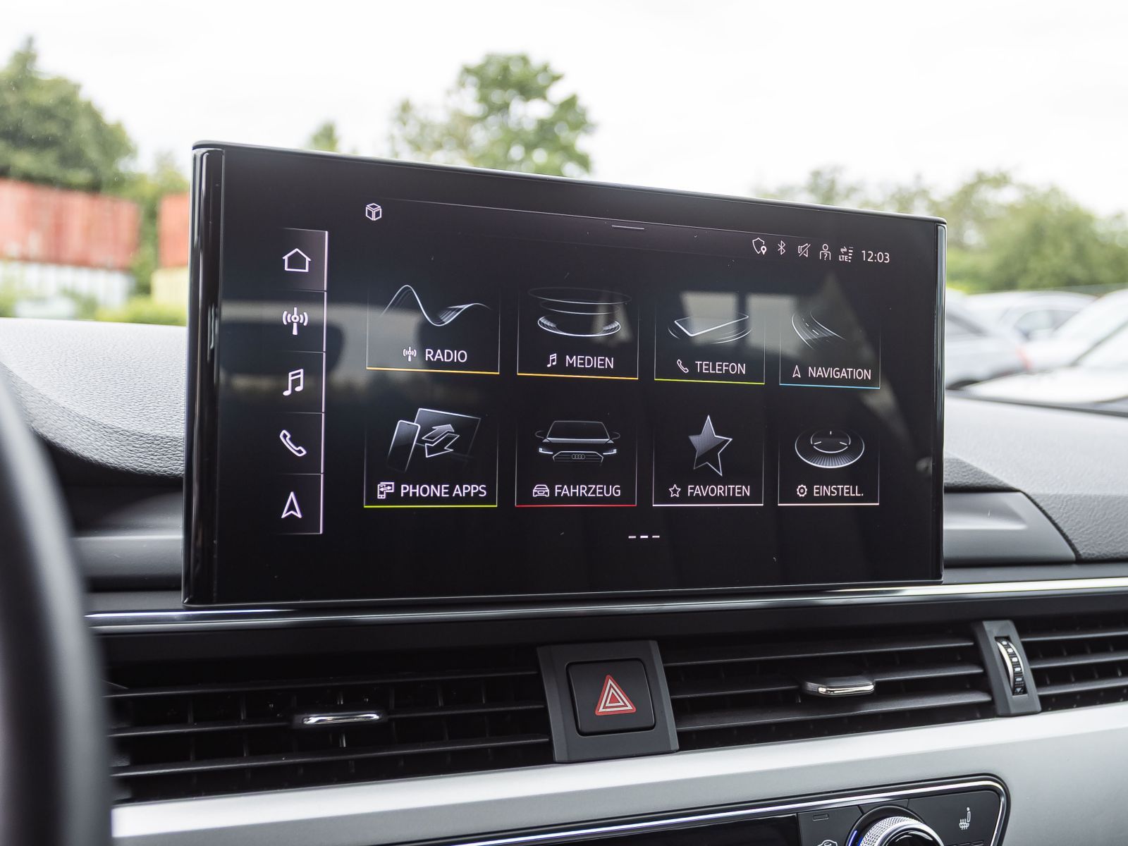 Audi A4 Avant 35TFSI Stronic - Samsaru's Car Outlet