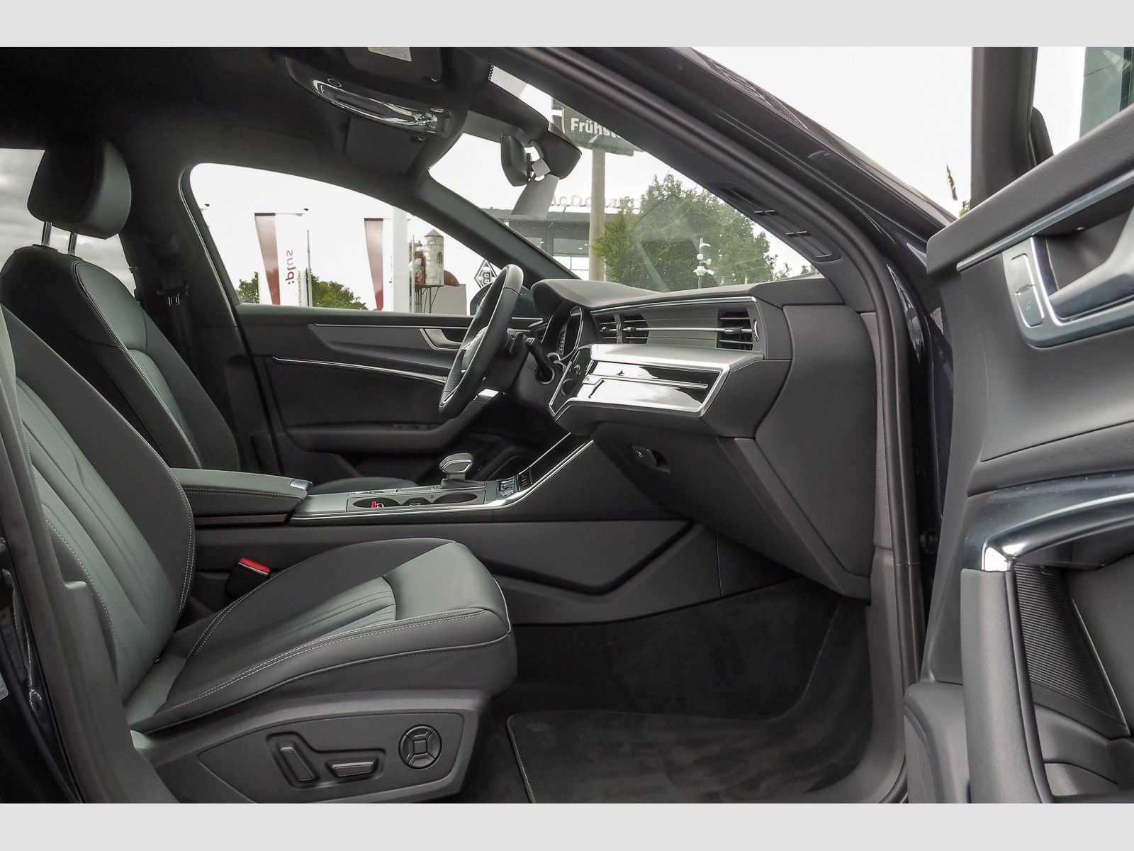 Audi A6 Avant 40TDI S line Black - Samsaru's Car Outlet
