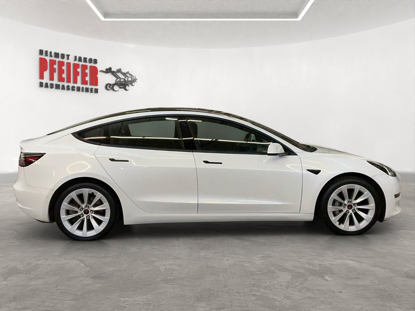 Tesla Model 3 Dual Motor Full *Self Driving*