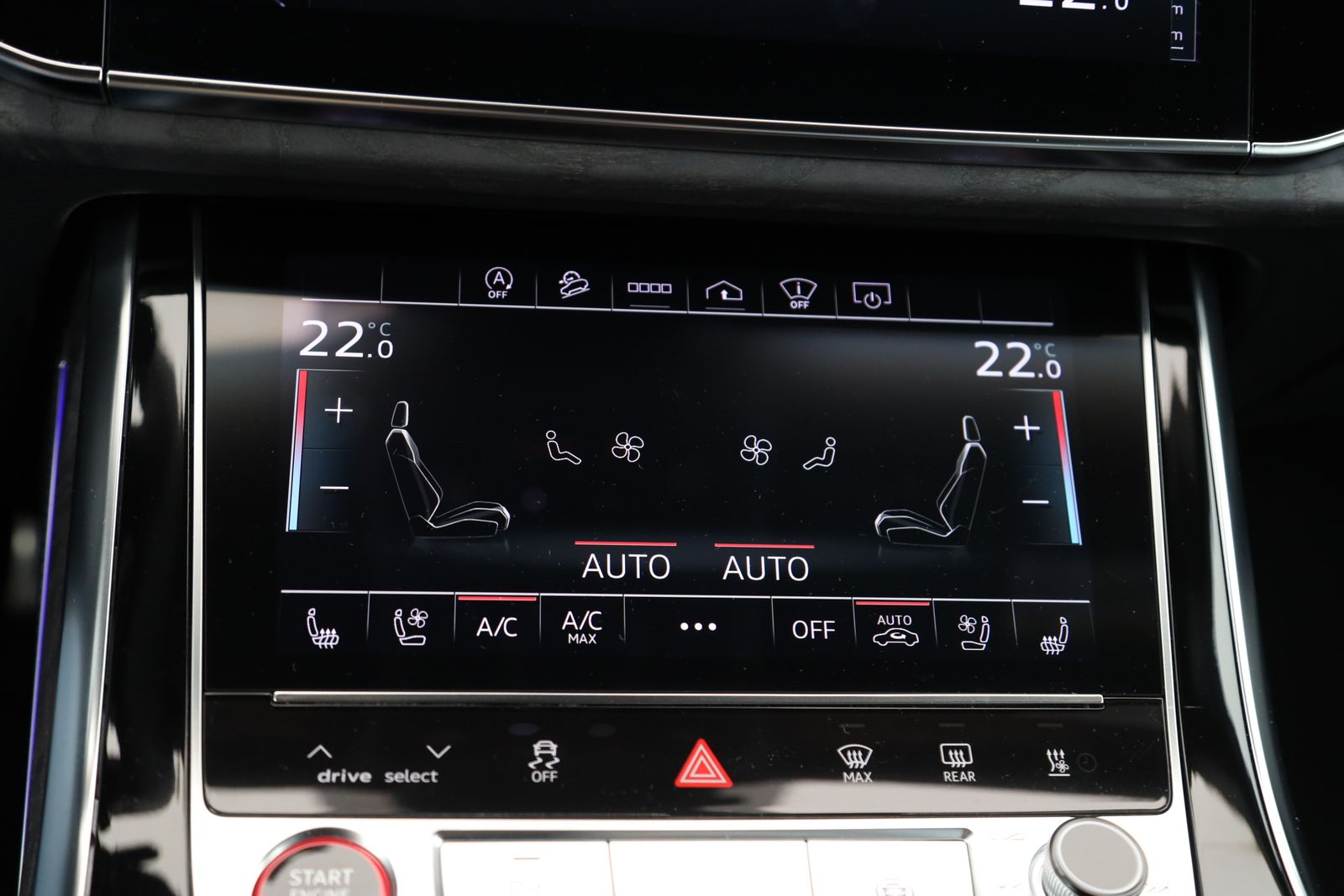 Audi RSQ8 4.0 TFSI quattro *Individual* UPE 200.747€