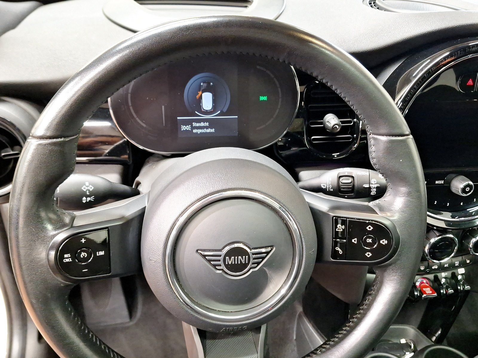 MINI Cooper - Samsaru's Car Outlet