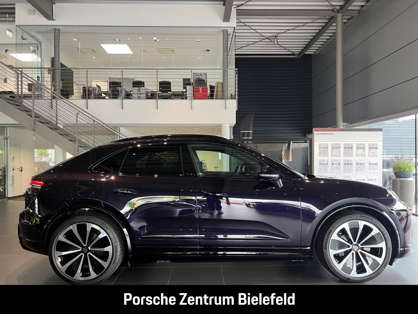 Porsche Macan Turbo BOSE Surround-View Abstandstempomat