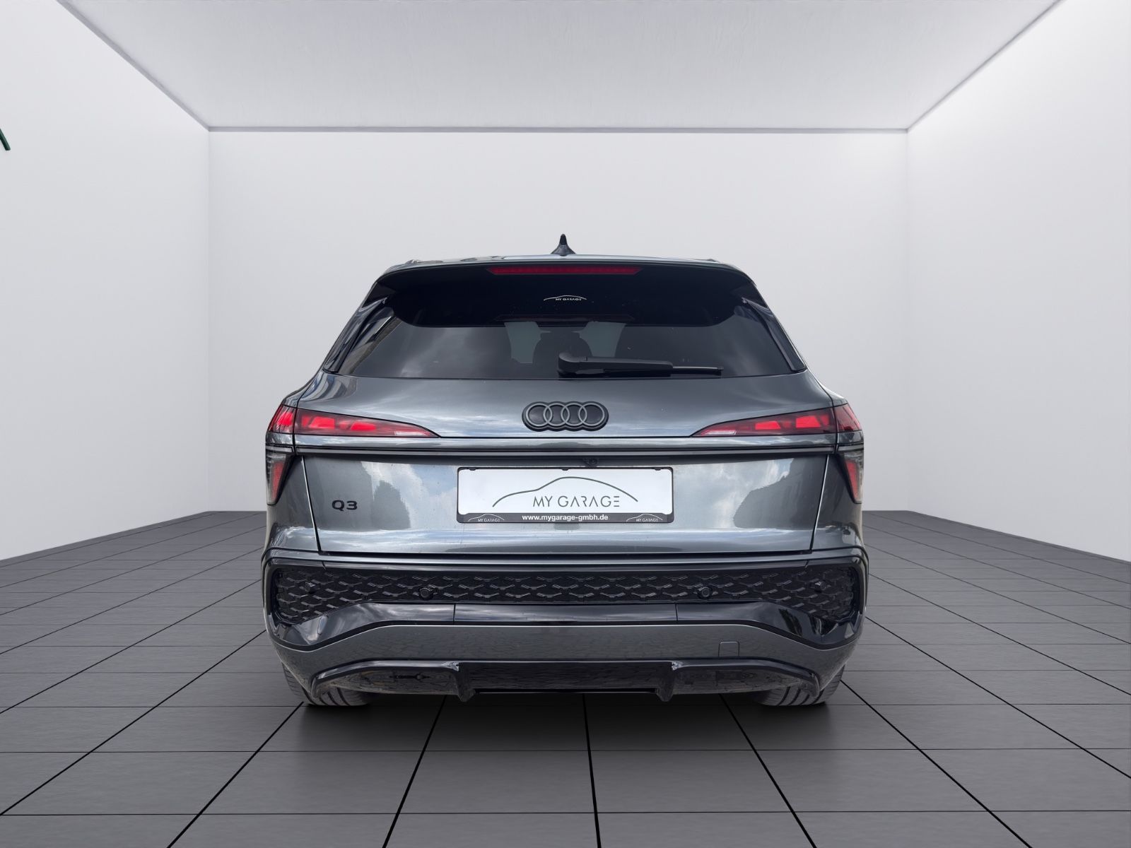 Audi Q3 e-hybrid S line TECH PRO+PANO+MATRIX+SONOS