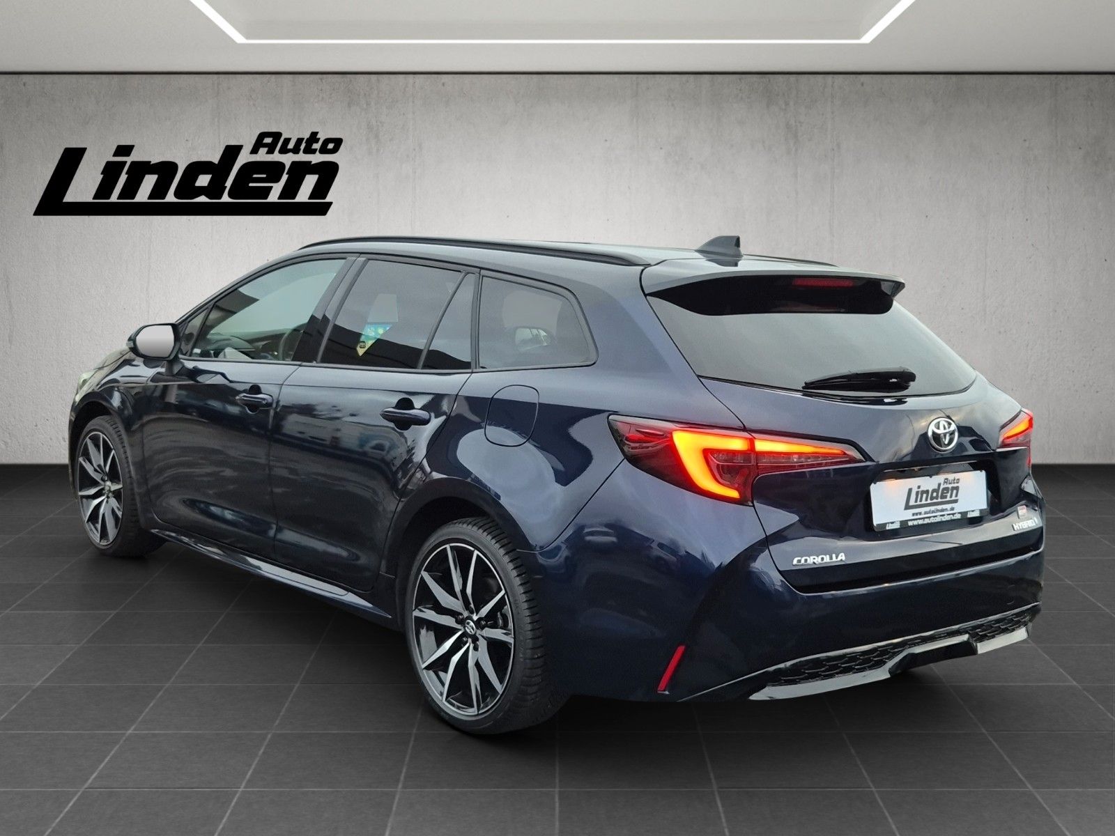 Toyota Corolla TS Hybrid GR Sport Navi Kamera SHZ ACC