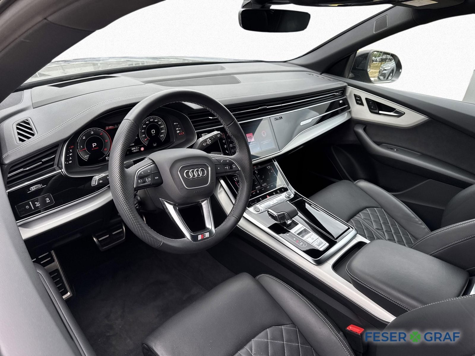Audi Q8 50 TDI qu 2xS line AHK PANO HuD STANDHZ.