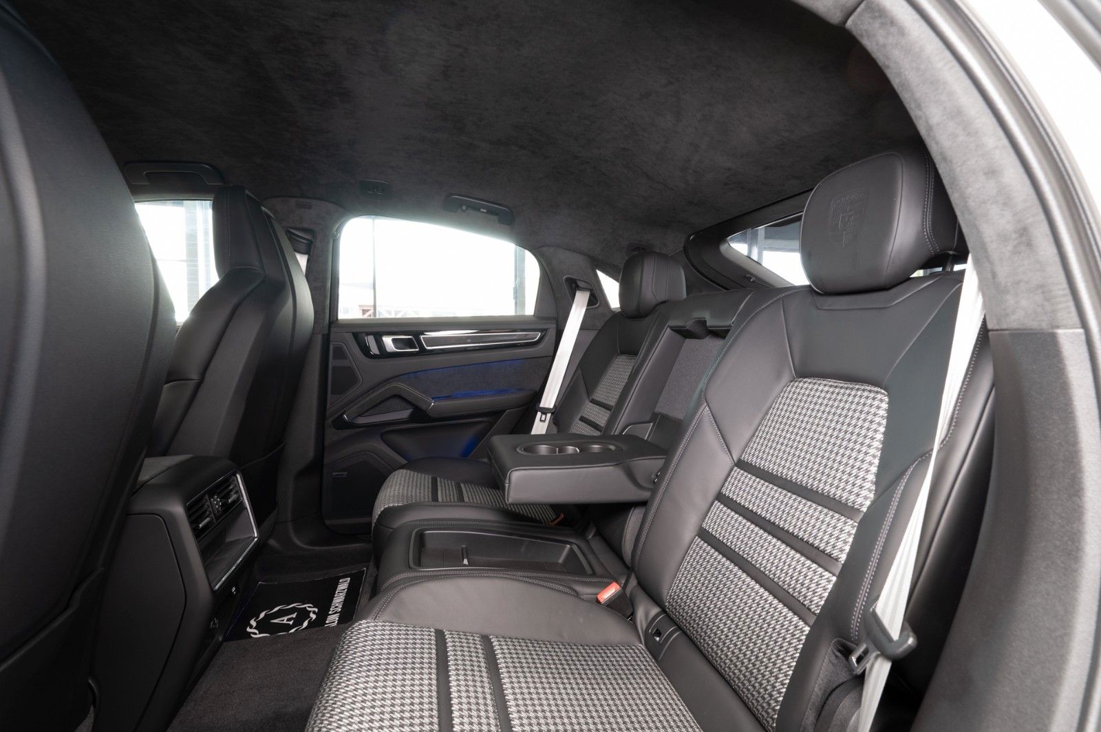 Porsche Cayenne GTS Coupe|SPORT-DESIGN|CARBON|CHRONO