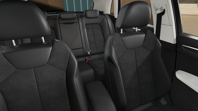 Audi Q3 40 TFSI quattro Advanced - Samsaru's Car Outlet