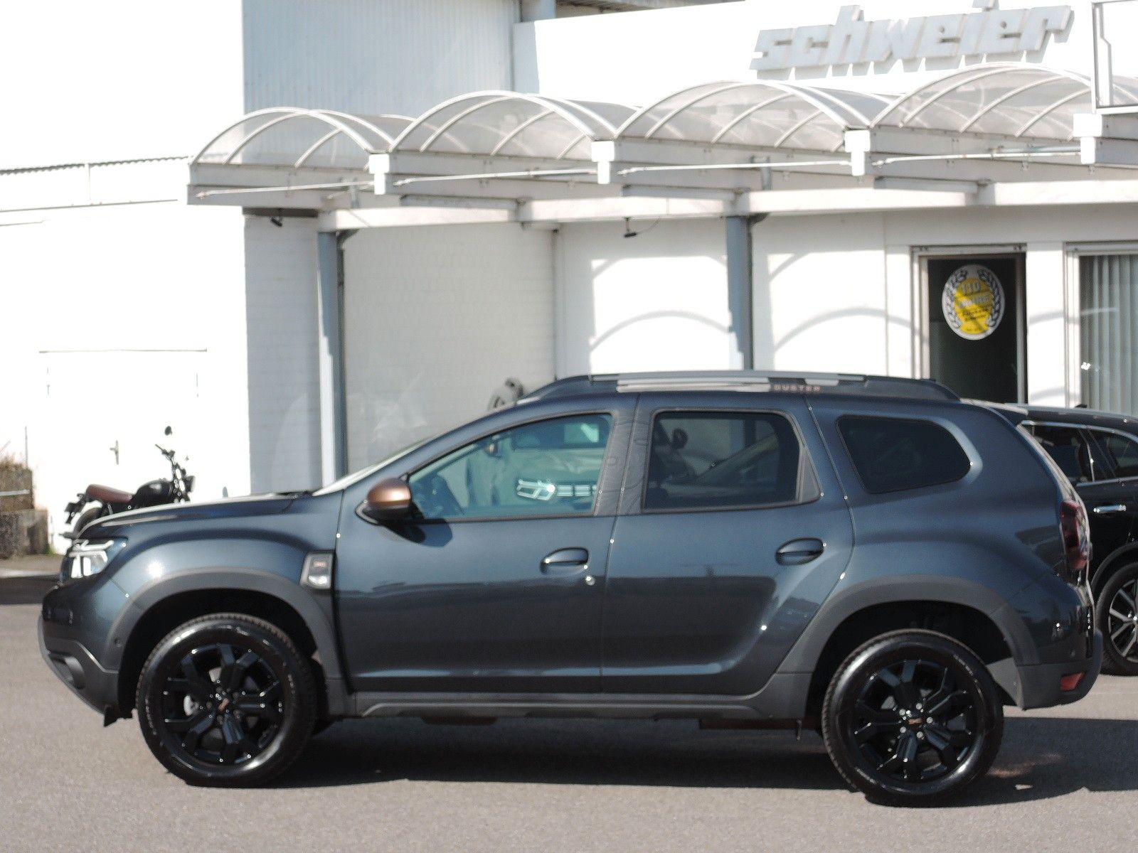 Dacia Duster TCe 150 EDC Extreme - Samsaru's Car Outlet