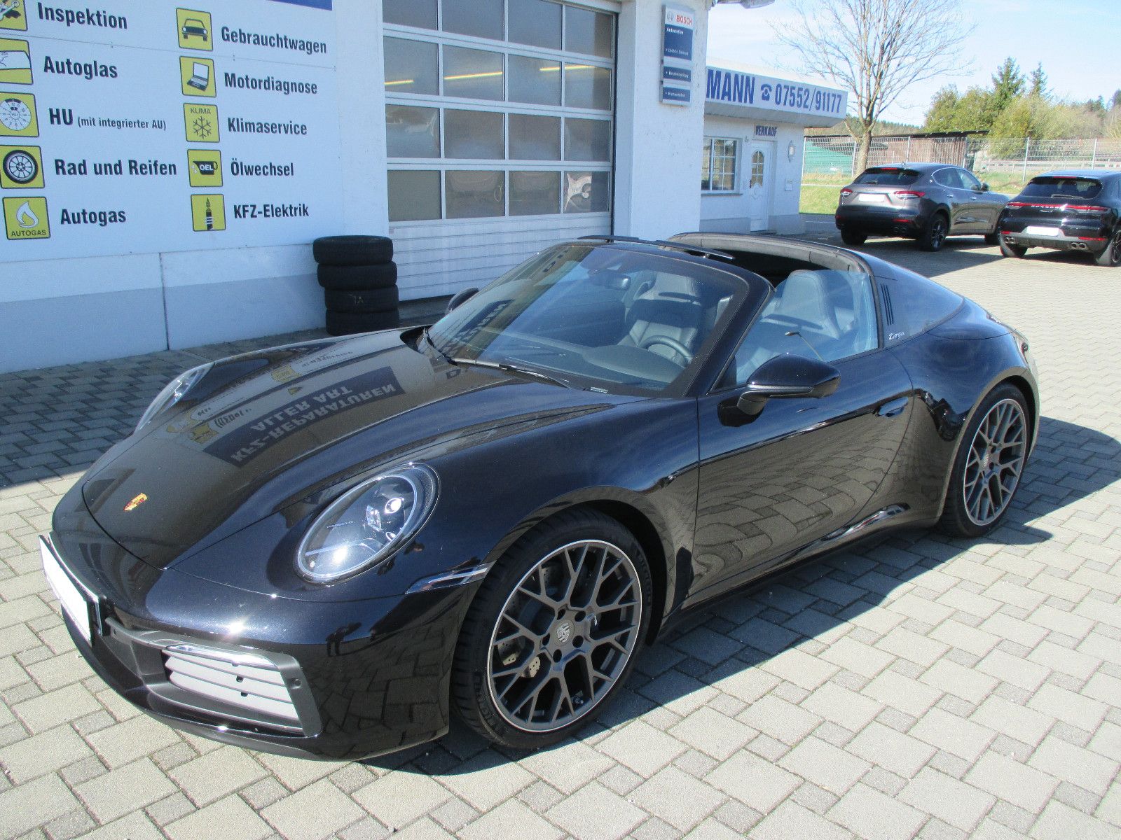 Porsche 992/911 Targa 4 - Samsaru's Car Outlet